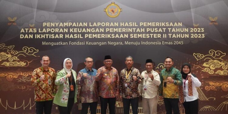 Pj Gubernur Malut Hadiri Penyampaian Hasil pemeriksaan BPK Bersama Presiden RI