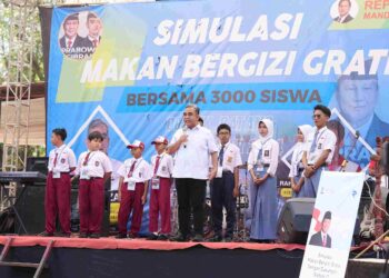 Sekjen Gerindra: Makan Siang Bergizi Gratis Akan Jadi Prioritas Prabowo Usai Dilantik