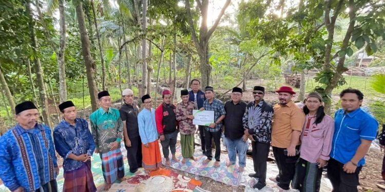 Jelang Akhir Tahun 2024, Kades Talaga Bersama Masyarakat Pers dan PHRI Pokja Gelar Tasyakuran dan Penyematan Nama Sungai Gus Ipul