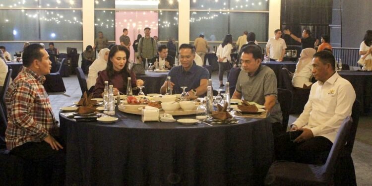Gubernur Malut dan Ketua Umum Kadin Bahas Penguatan Kolaborasi dalam Jamuan Makan Malam