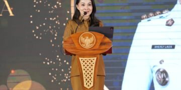 Gubernur Sherly Tekankan Kepesertaan BPJS Ketenagakerjaan bagi Rekanan Pemda di Jamsostek Award 2026