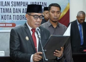Wawali Ahmad Laiman Lantik Jahra Mandar sebagai Kadis Dukcapil Tidore, Tekankan Pelayanan Publik Berkualitas